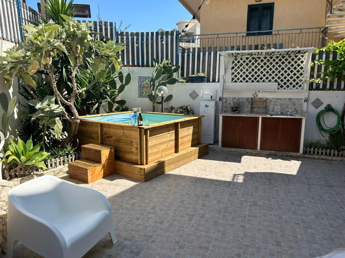 Room On The Beach Avola Exterior photo