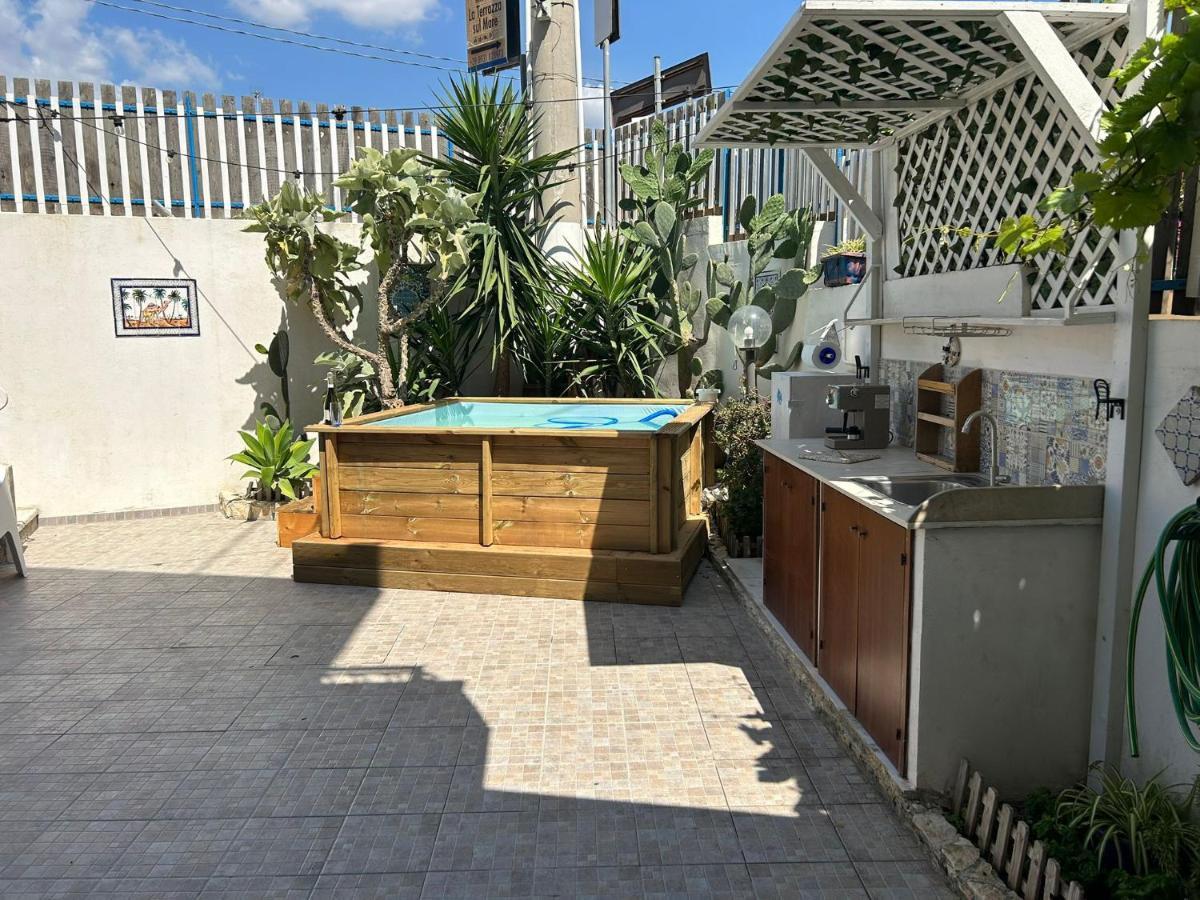 Room On The Beach Avola Exterior photo