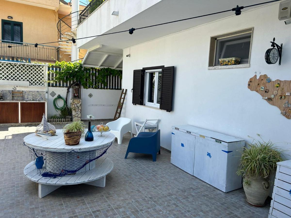 Room On The Beach Avola Exterior photo